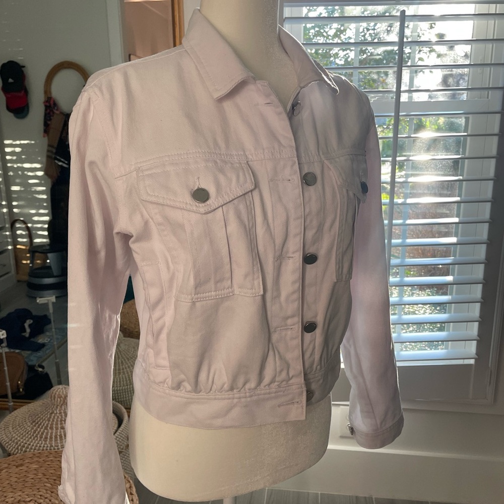 White Volcom Cropped Jean Jacket - Picture 2 of 9